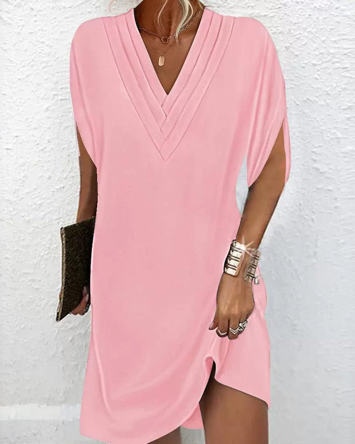 Bérénice | Robe droite unie, col V et manches fendues